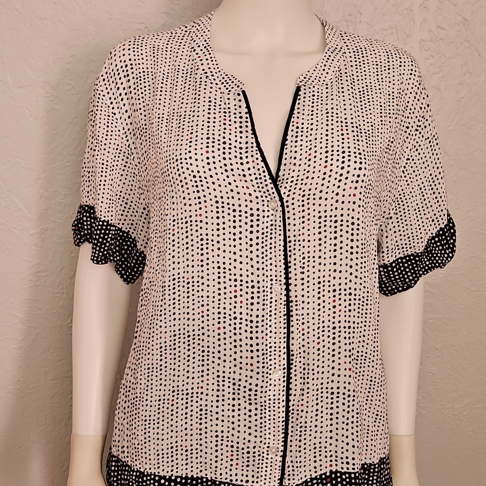 DONNA KARAN Black and White Spotted Two-Piece Lounge Pajama Set - Picture 4 of 11